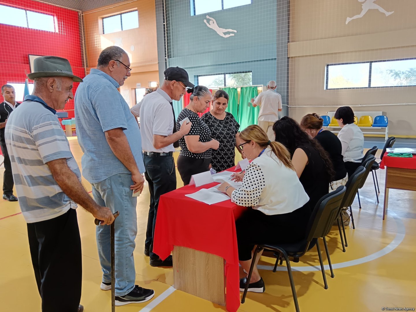 Zəngilanda səsvermə başlayıb (FOTO)