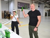 Prezident İlham Əliyev və Birinci xanım Mehriban Əliyeva Kəlbəcərdə İstisu Mineral su zavodunun açılışında iştirak ediblər (FOTO/VİDEO) (YENİLƏNİB)