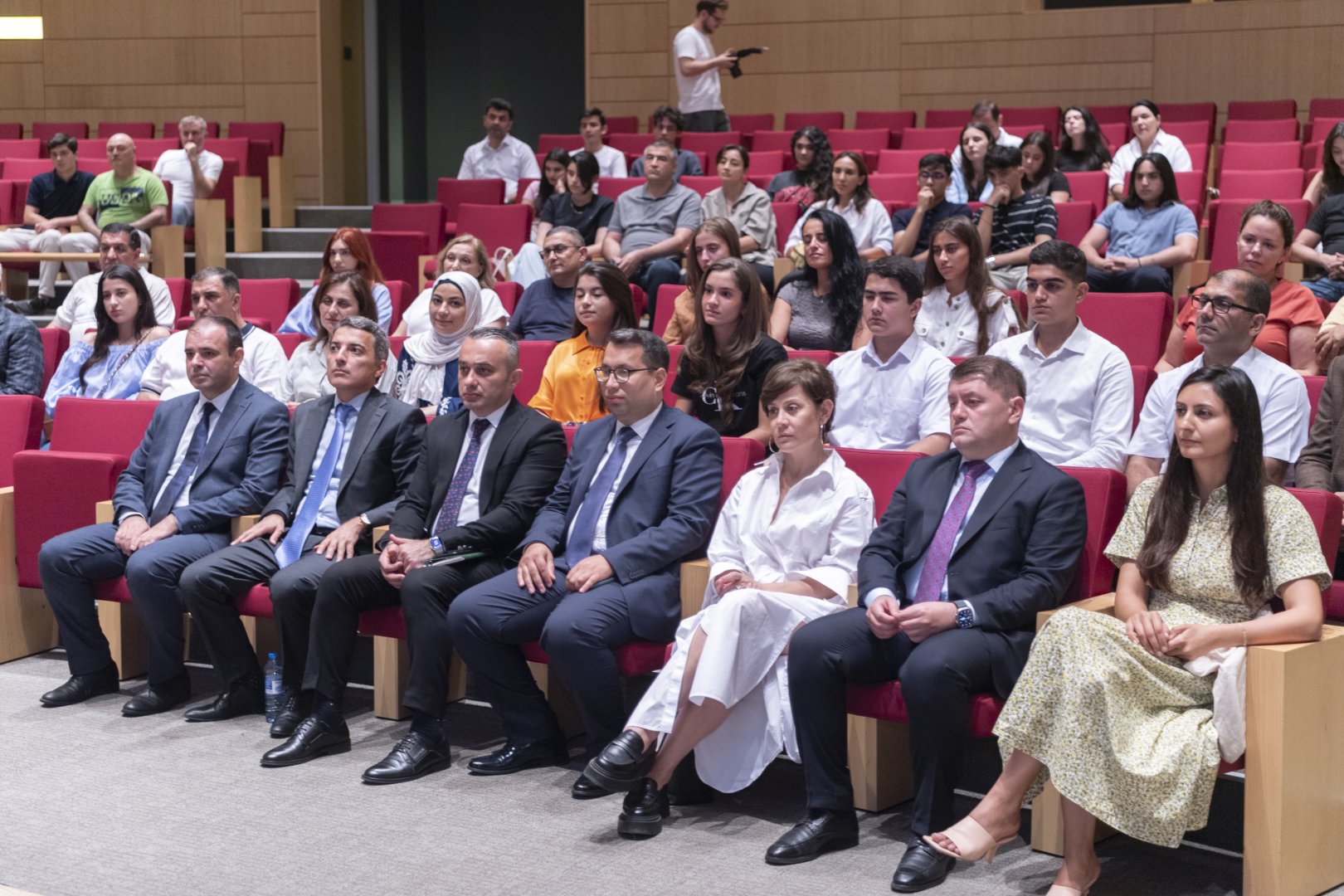 ADA Universitetində İtaliya-Azərbaycan Universiteti layihəsi çərçivəsində Kənd təsərrüfatı və qida elmləri fakültəsinə qəbul olmuş bakalavr tələbələri ilə görüş keçirilib (FOTO)