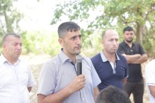 Xaçmazın Manafoba kəndində səyyar qəbul keçirilib (FOTO)