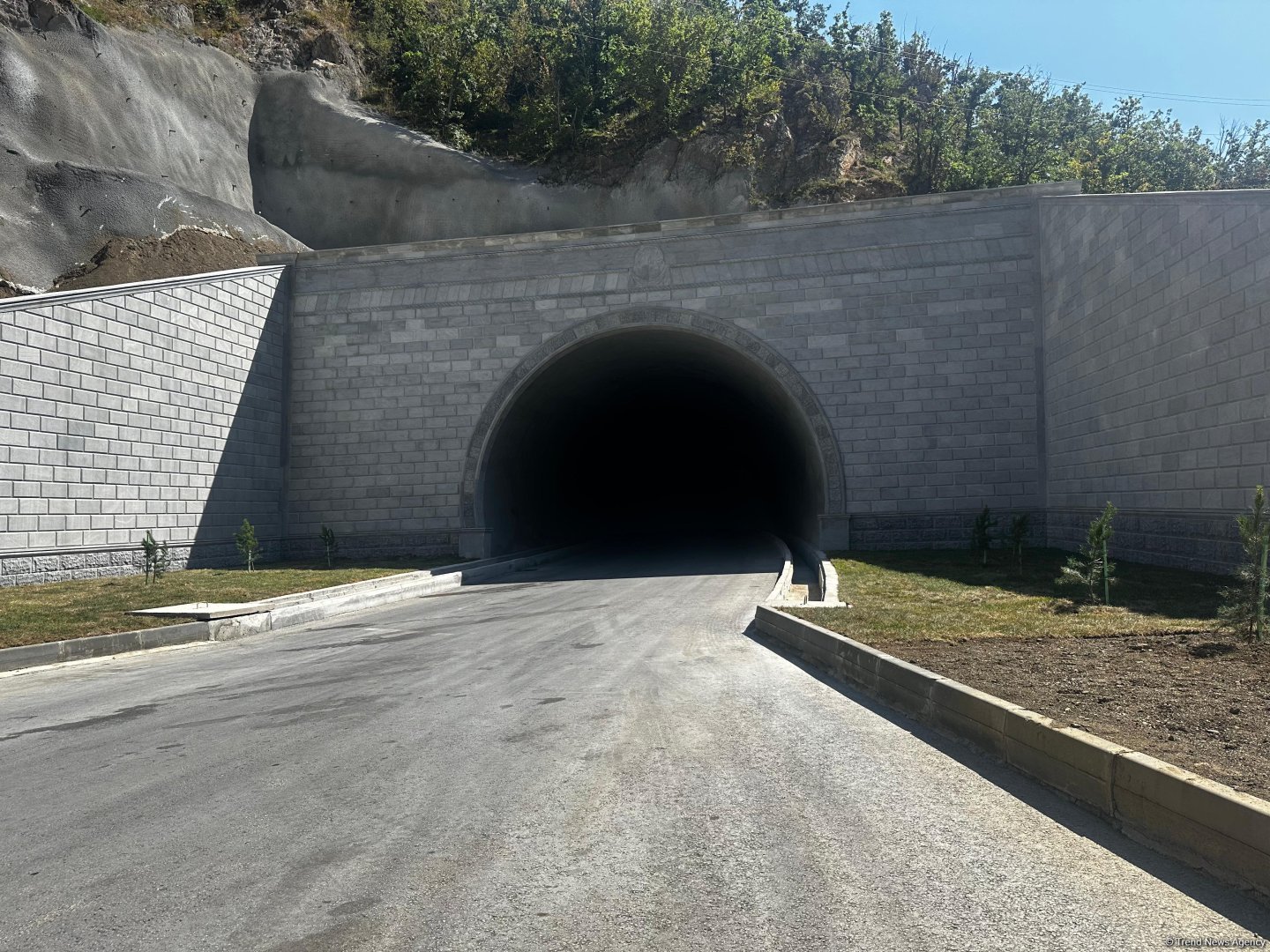 Toğanalı-Kəlbəcər-İstisu avtomobil yolunda bir sıra işlər tamamlanıb (FOTO)