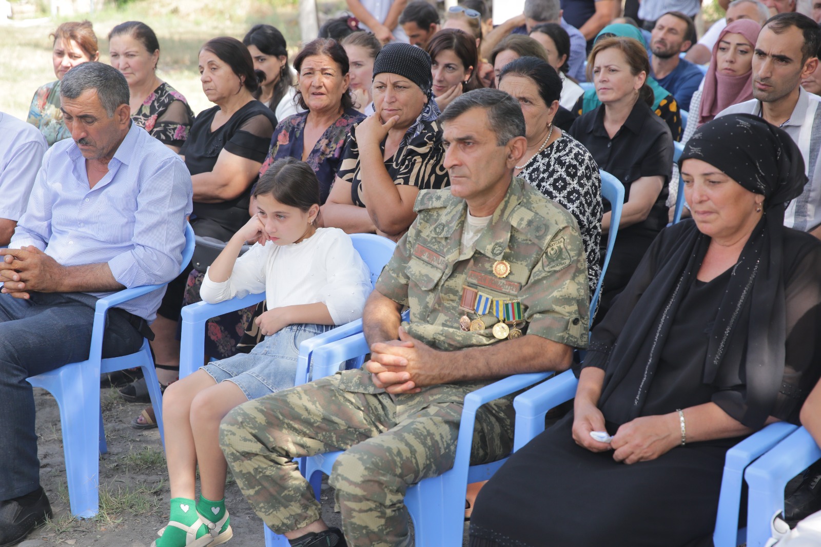 Xaçmazın Manafoba kəndində səyyar qəbul keçirilib (FOTO)