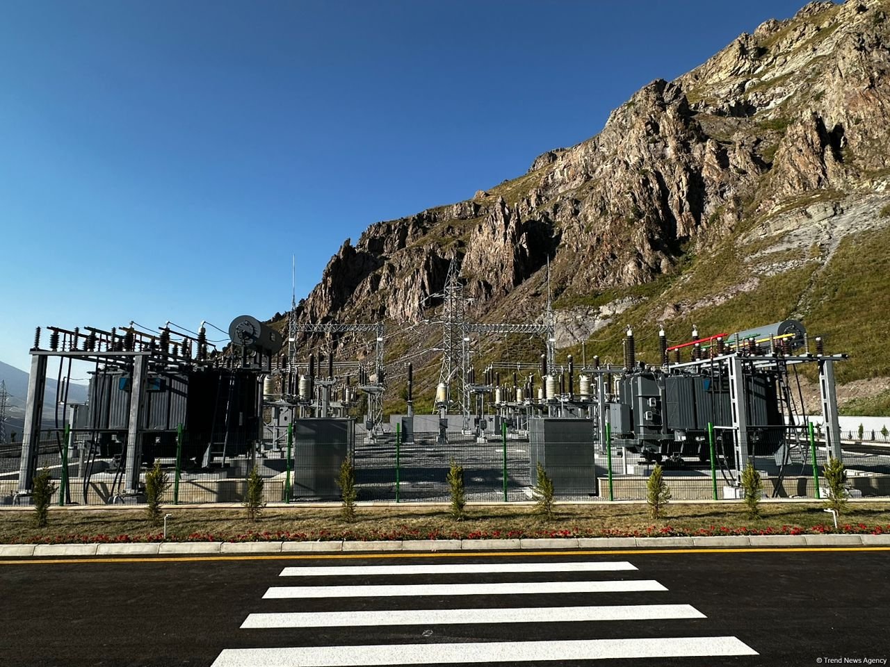 “İstisu” yarımstansiyası “İstisu” sanatoriyasının və “İstisu” mineral su zavodunun elektrik təchizatına xidmət edəcək (FOTO)