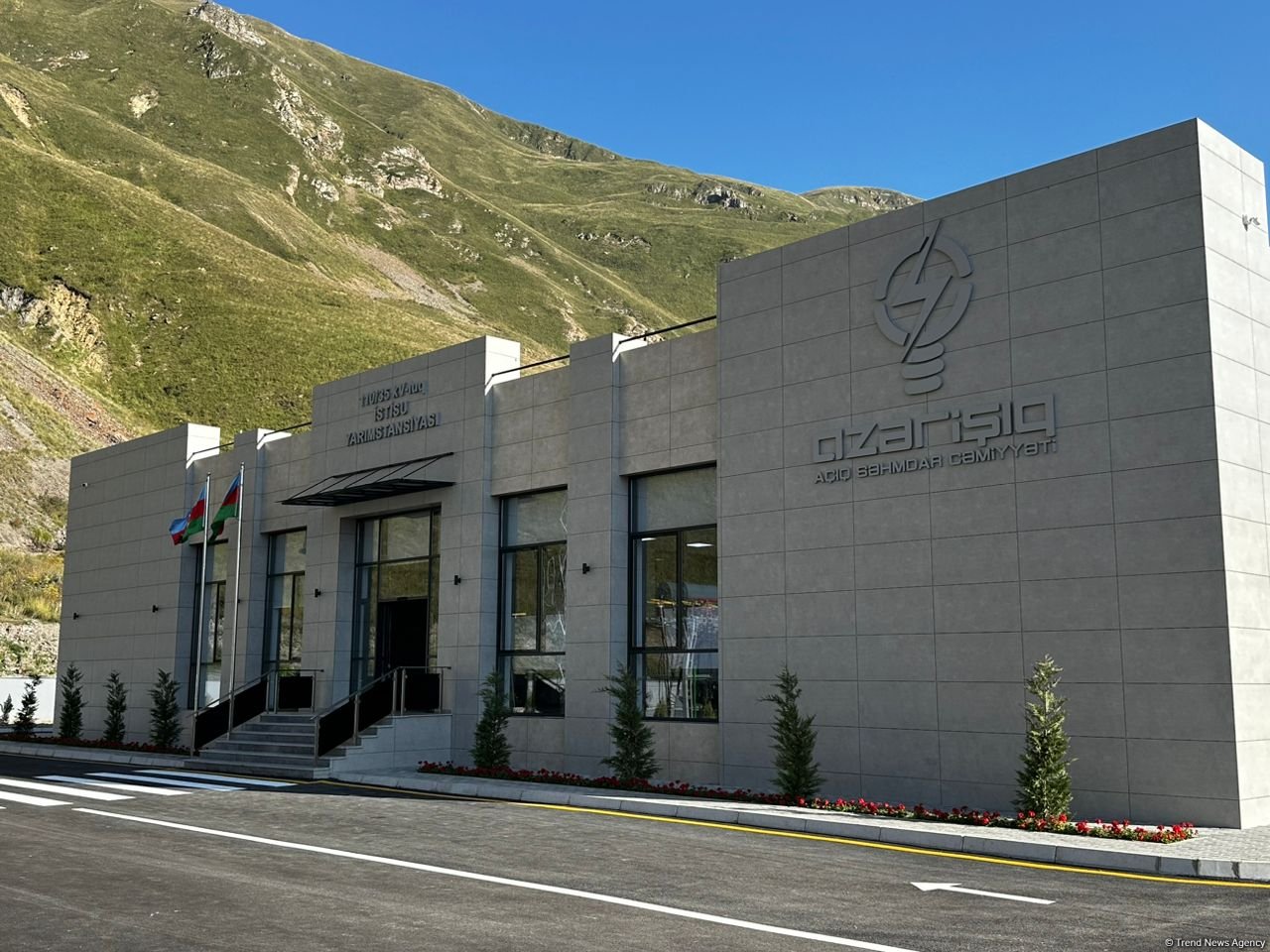 “İstisu” yarımstansiyası “İstisu” sanatoriyasının və “İstisu” mineral su zavodunun elektrik təchizatına xidmət edəcək (FOTO)
