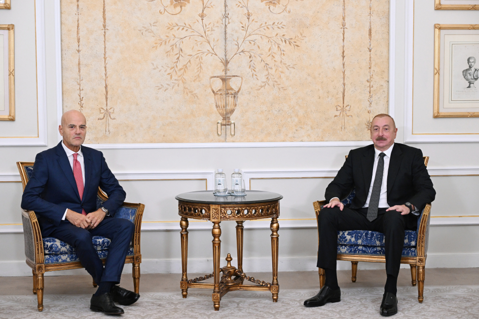 Prezident İlham Əliyev Romada İtaliyanın “Eni S.P.A” şirkətinin baş icraçı direktoru ilə görüşüb (FOTO/VİDEO) (YENİLƏNİB)