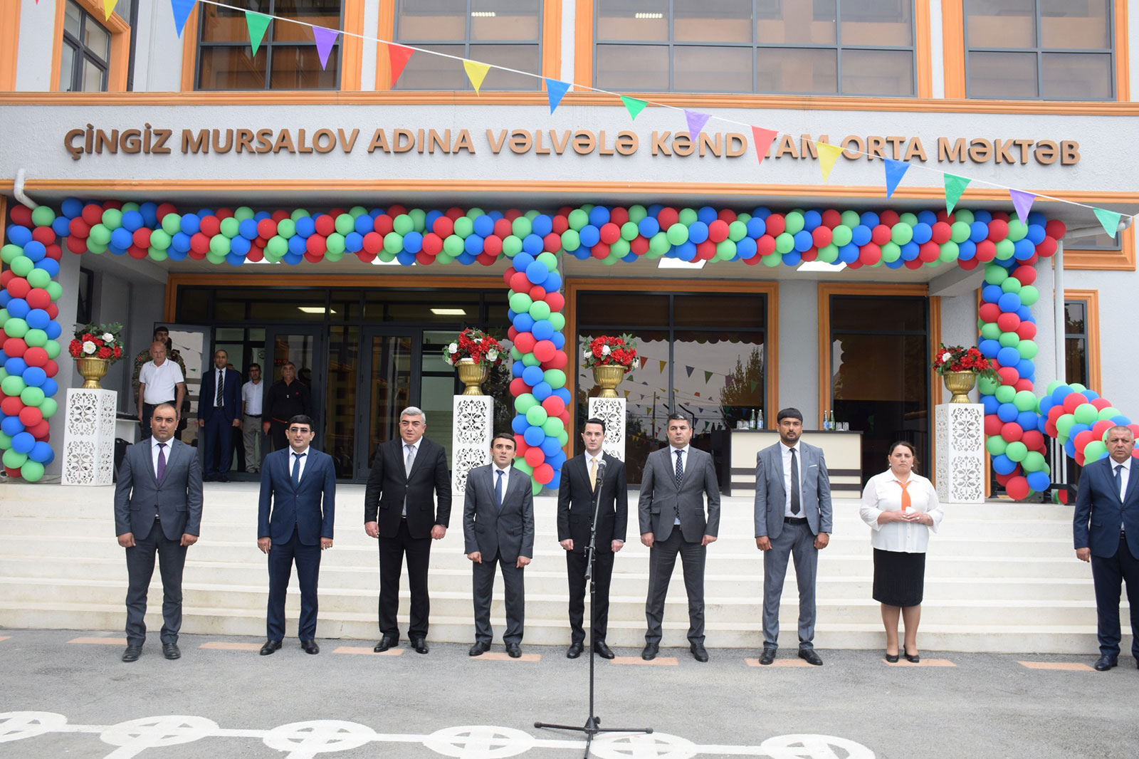 Regionlarda məktəb açılışları olub (FOTO)
