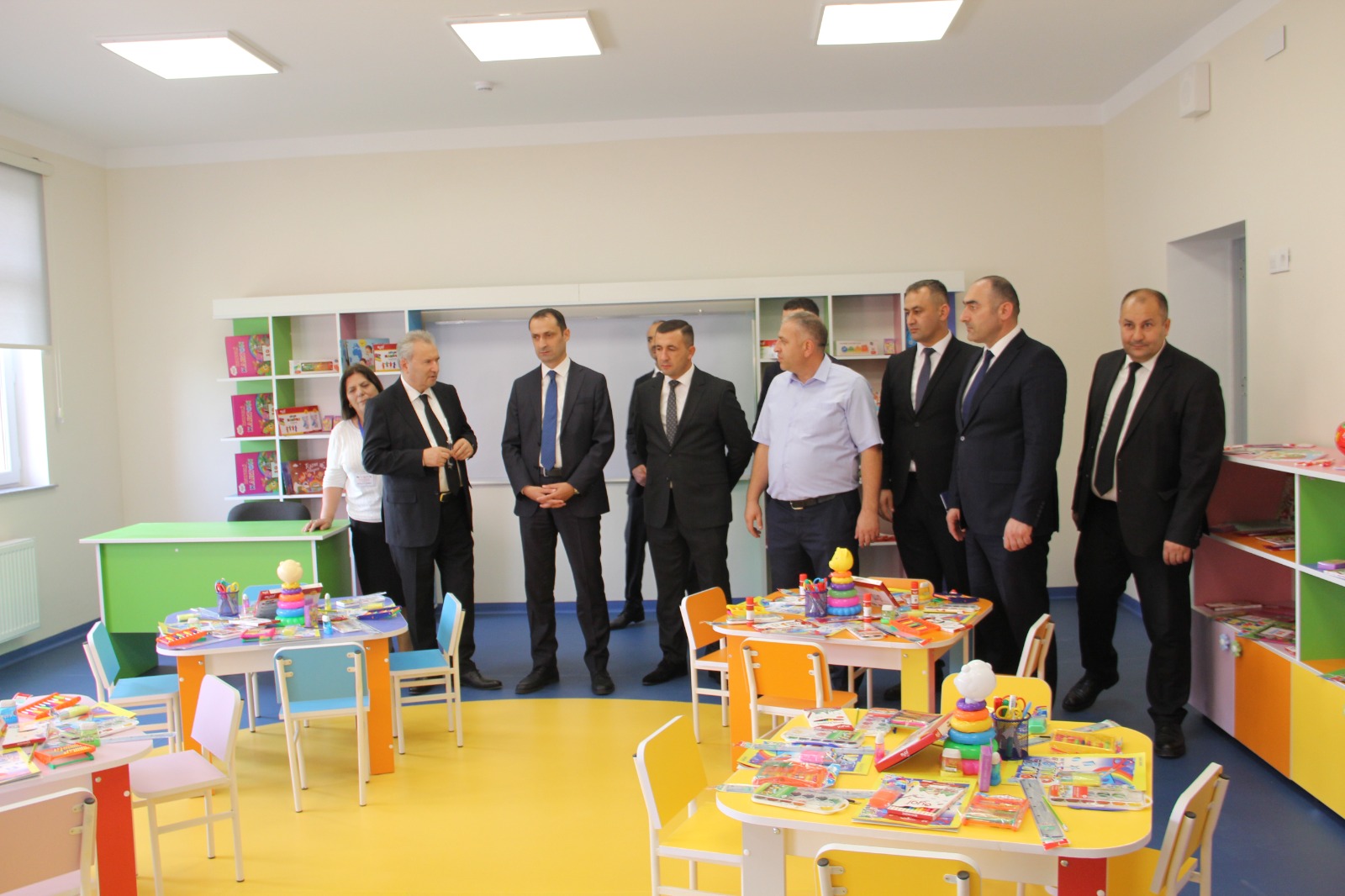 Regionlarda məktəb açılışları olub (FOTO)