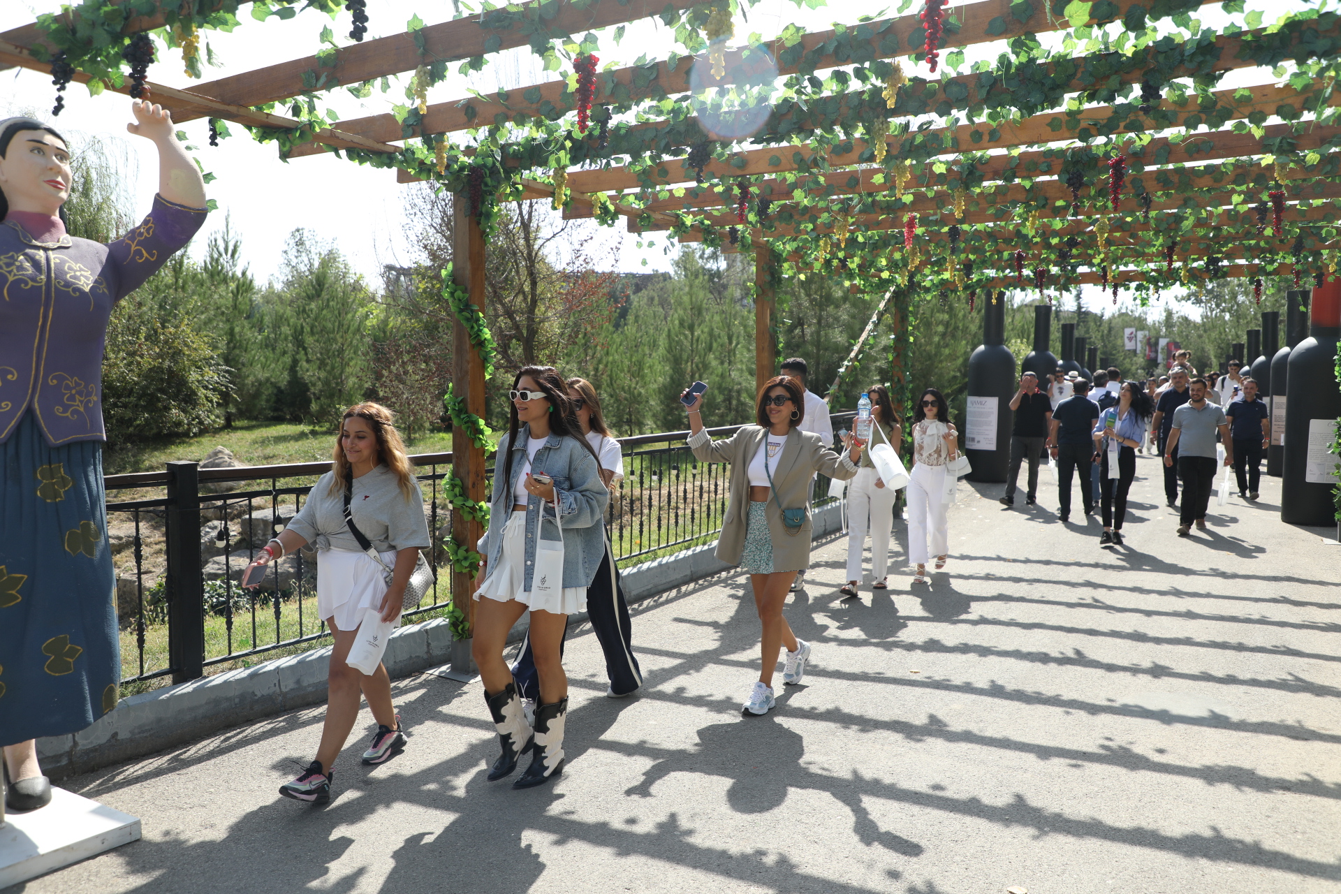 Şamaxıda Üzüm və Şərab Festivalı keçirilir (FOTO/VİDEO)