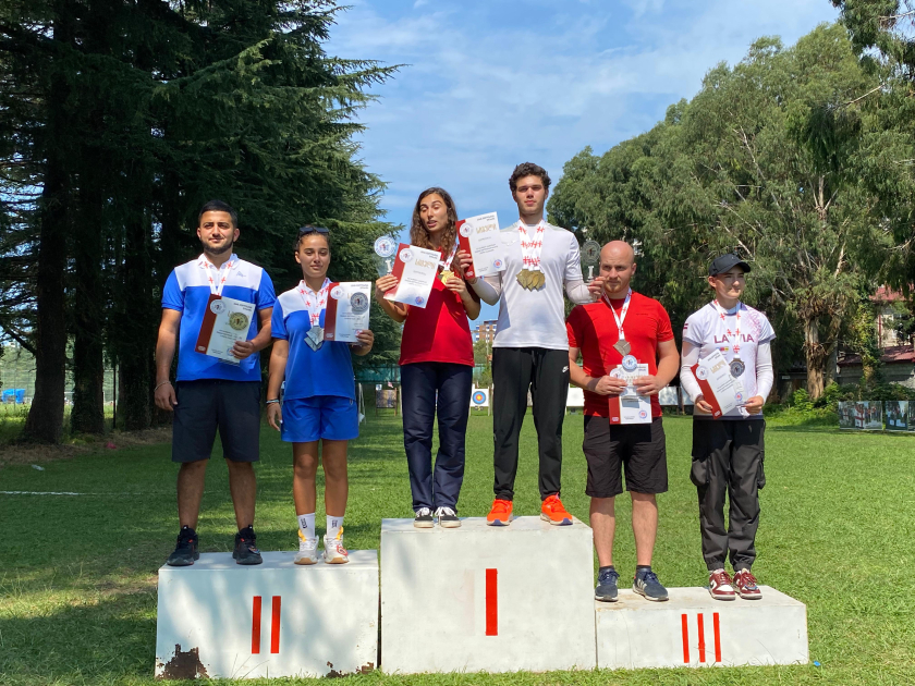 Azərbaycan kamandan oxatanları Gürcüstanda keçirilən turnirdə gümüş medal qazanıblar