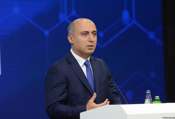 Hazırda Azərbaycanda 90 %-dən artıq məktəb təmirlidir - Emin Əmrullayev