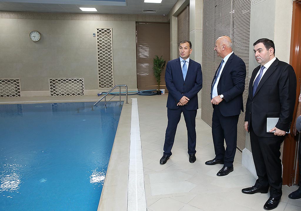 AHİK sədri sanatoriyalara baxış keçirib, müalicə olunanların rəy və təkliflərini dinləyib (FOTO)