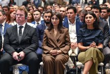 “Yaşıl iqtisadiyyatda kiçik və orta biznesin rolu” mövzusunda konfrans keçirilib (FOTO)