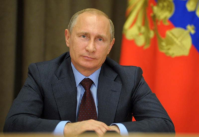 Vladimir Putin Prezident İlham Əliyevə təbrik məktubu ünvanlayıb