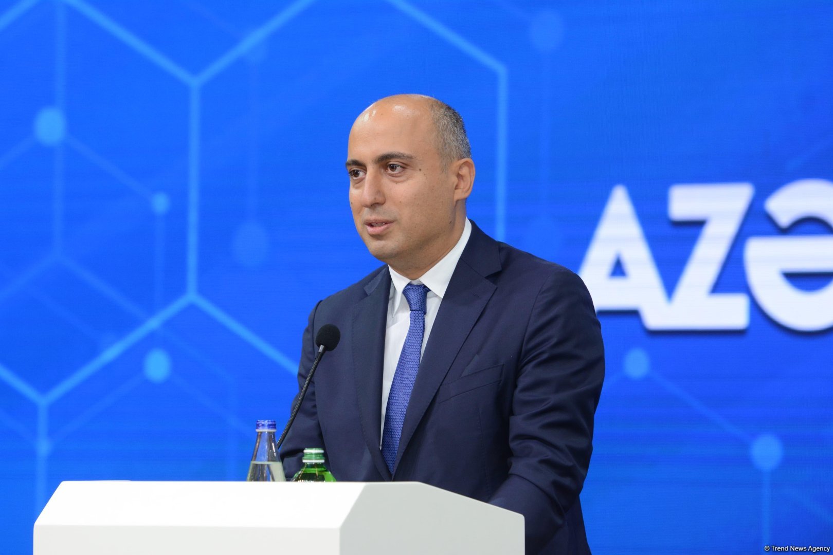 Gələn il rəsmiləşən tələbə kreditlərinin sayı 60 minə çatacaq - Emin Əmrullayev