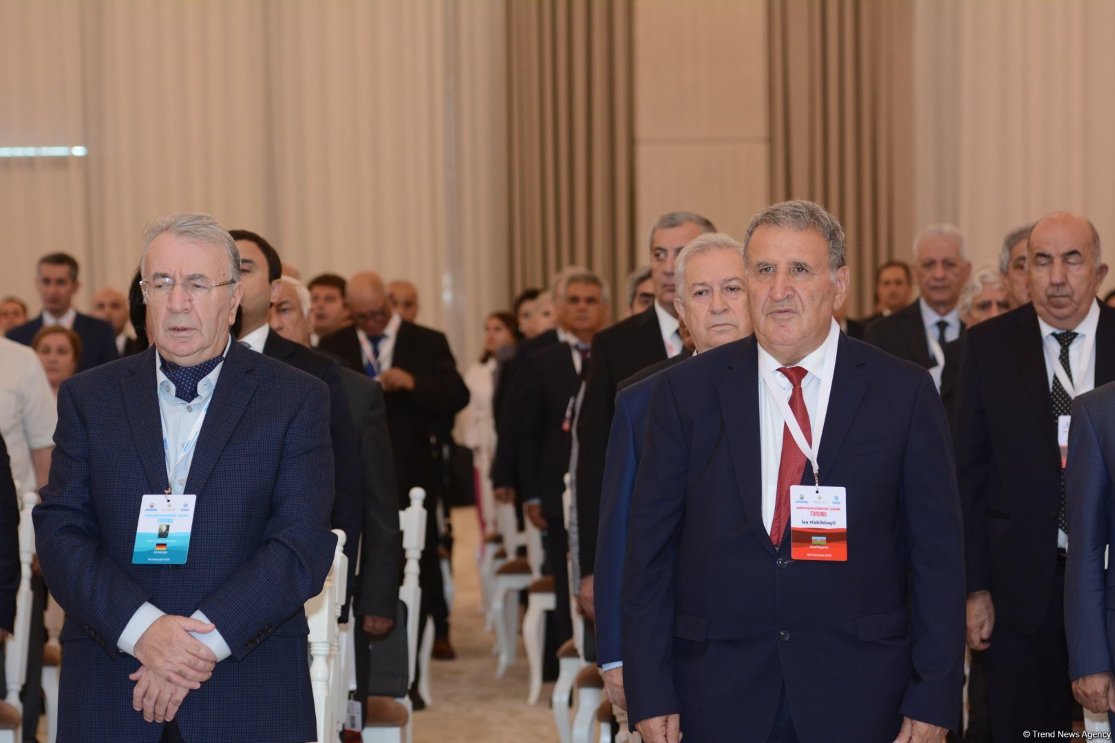 Bakıda Xaricdə Yaşayan Azərbaycanlı Alimlərin Forumunun ilk günü başa çatıb (FOTO) (YENİLƏNİB)