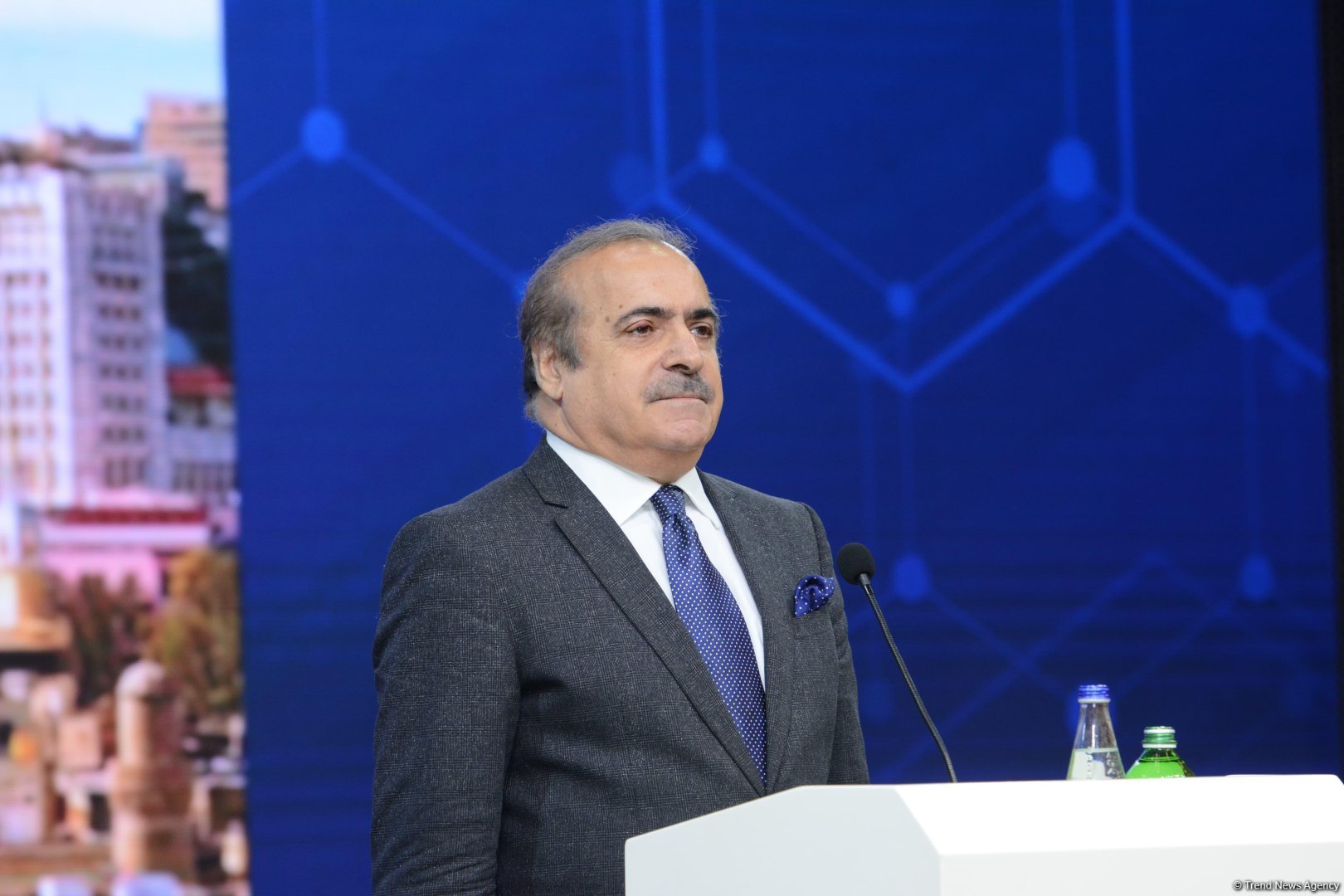 Bakıda Xaricdə Yaşayan Azərbaycanlı Alimlərin Forumunun ilk günü başa çatıb (FOTO) (YENİLƏNİB)