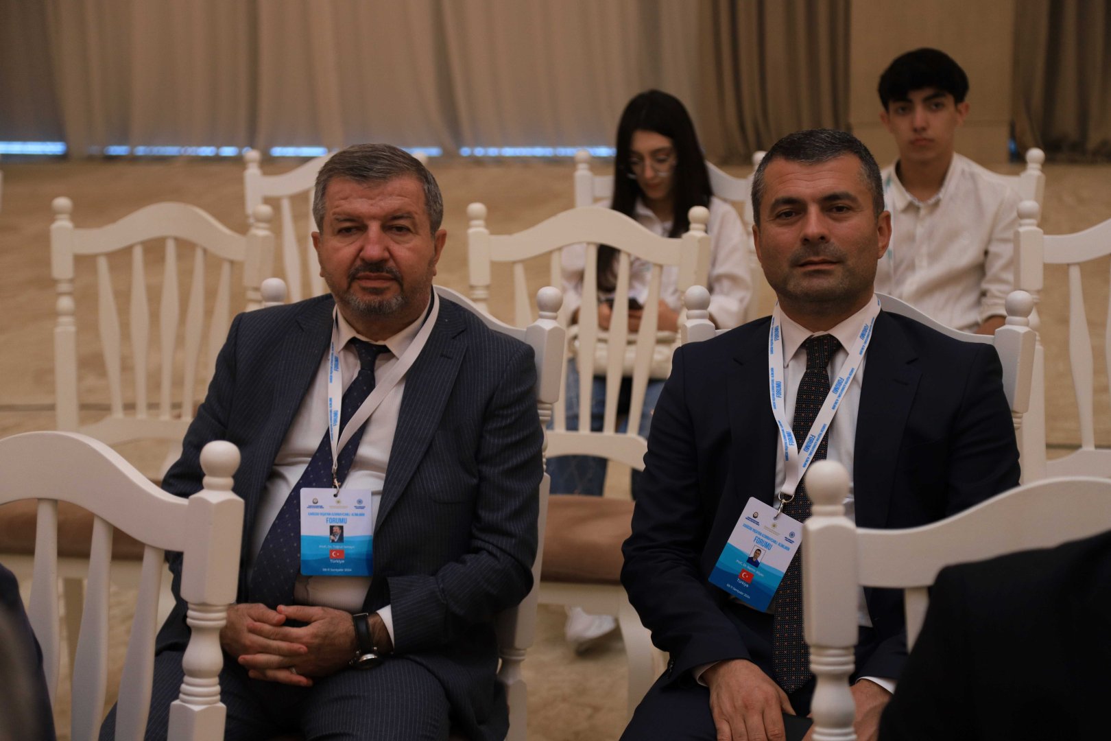 Bakıda Xaricdə Yaşayan Azərbaycanlı Alimlərin Forumu öz işini davam etdirir (FOTO)
