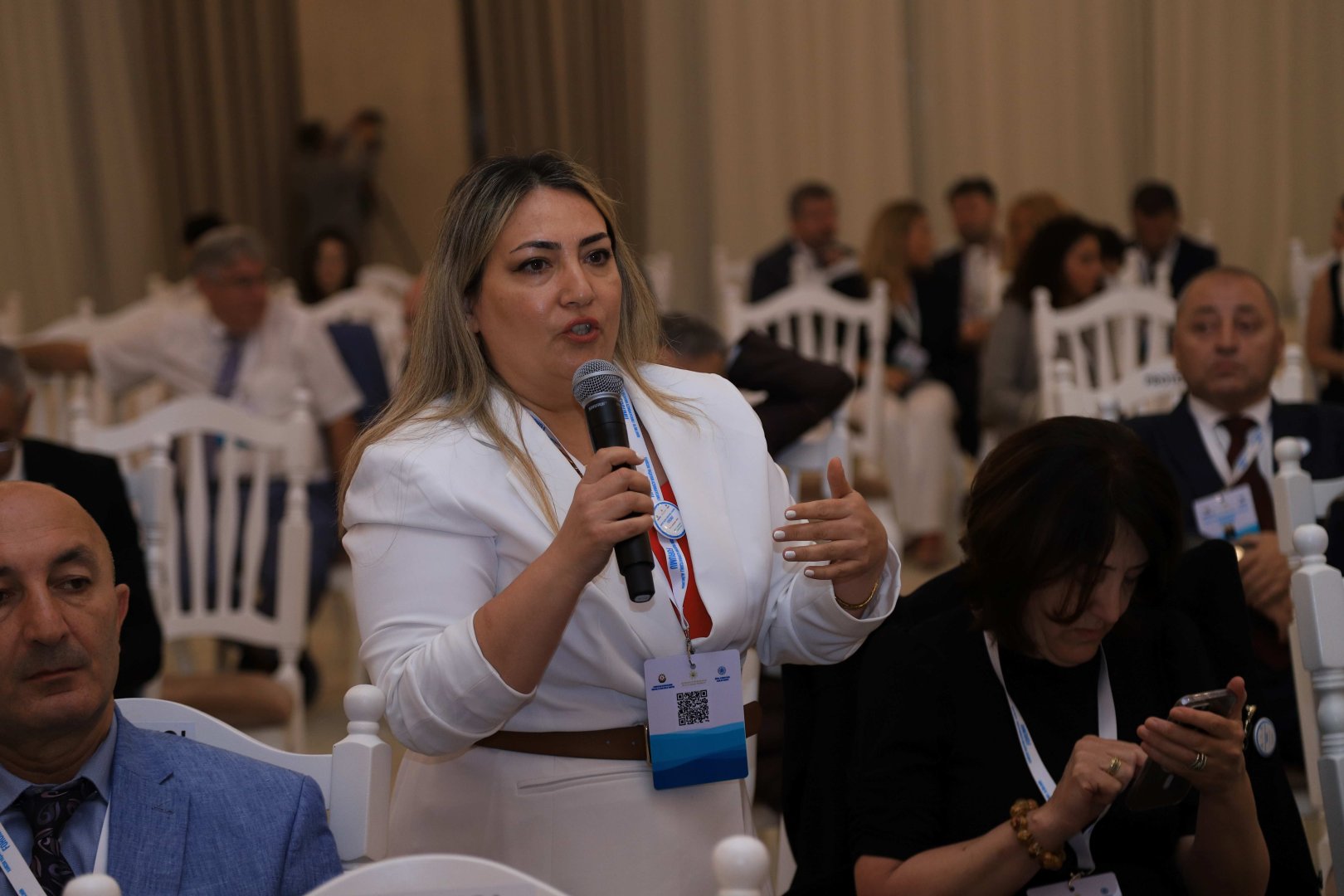 “Qlobal akademik şəbəkənin qurulması: yerli universitet və elmi tədqiqat institutlarının inkişafı üçün yeni yanaşmalar” mövzusunda panel müzakirəsi aparılıb (FOTO)