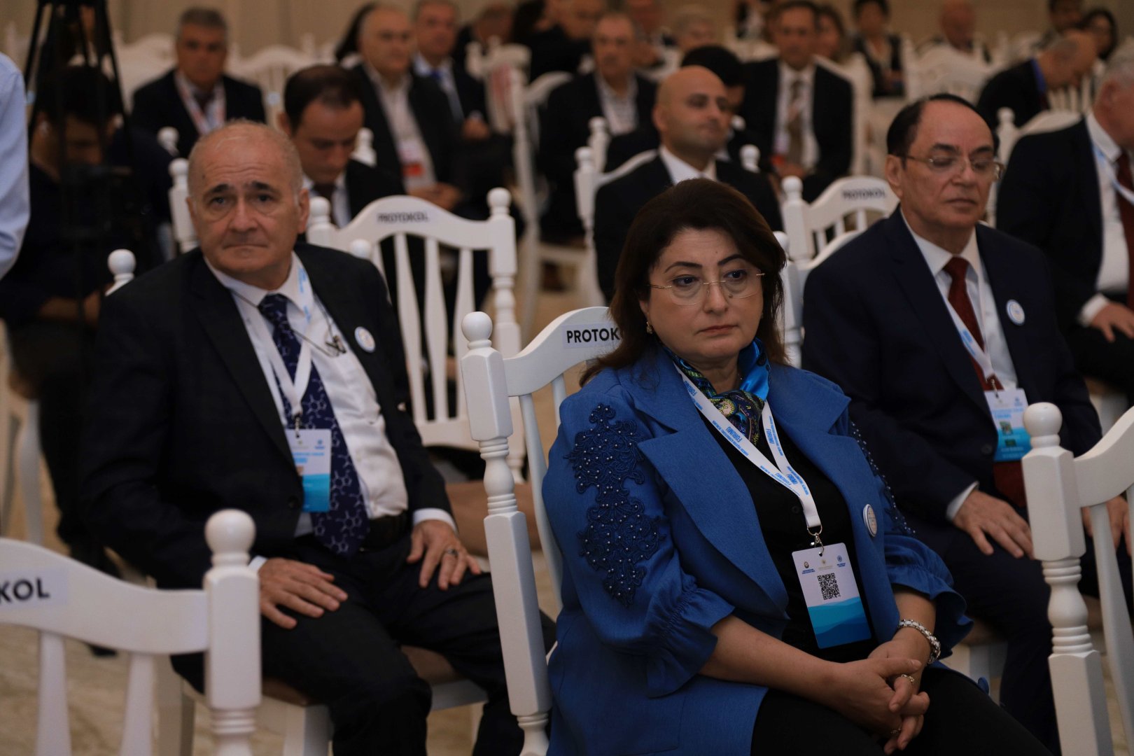 “Qlobal akademik şəbəkənin qurulması: yerli universitet və elmi tədqiqat institutlarının inkişafı üçün yeni yanaşmalar” mövzusunda panel müzakirəsi aparılıb (FOTO)