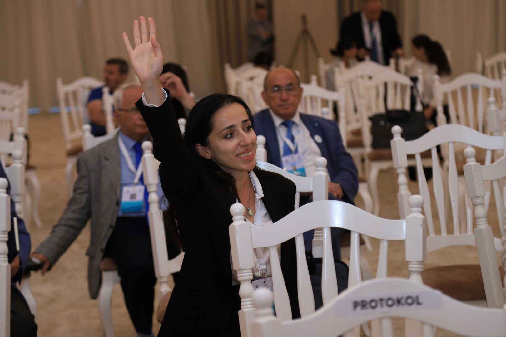 “Qlobal akademik şəbəkənin qurulması: yerli universitet və elmi tədqiqat institutlarının inkişafı üçün yeni yanaşmalar” mövzusunda panel müzakirəsi aparılıb (FOTO)