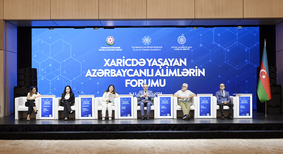 Bakıda Xaricdə Yaşayan Azərbaycanlı Alimlərin Forumu öz işini davam etdirir (FOTO)