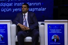 “Qlobal akademik şəbəkənin qurulması: yerli universitet və elmi tədqiqat institutlarının inkişafı üçün yeni yanaşmalar” mövzusunda panel müzakirəsi aparılıb (FOTO)