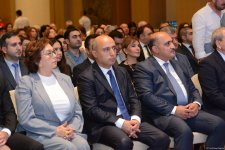 Bakı şəhəri təhsil işçilərinin sentyabr konfransı keçirilib (FOTO) (YENİLƏNİB)