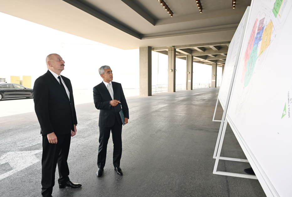 Prezident İlham Əliyev Bakı Olimpiya Stadionunun ərazisində COP29-a hazırlıqla bağlı görülən işlərlə tanış olub (FOTO/VİDEO)