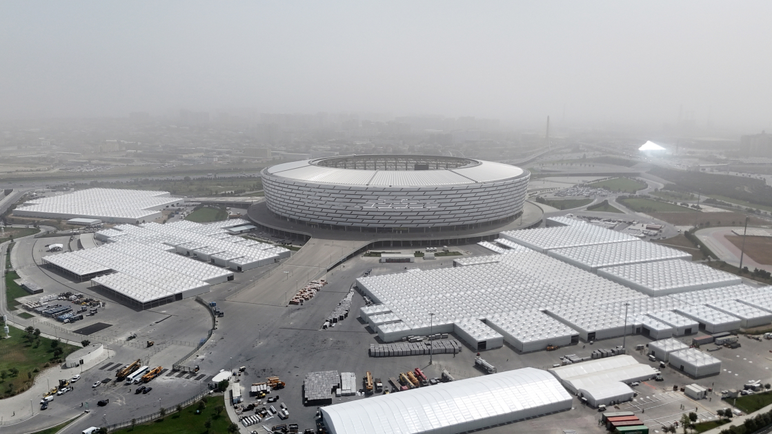 Prezident İlham Əliyev Bakı Olimpiya Stadionunun ərazisində COP29-a hazırlıqla bağlı görülən işlərlə tanış olub (FOTO/VİDEO)