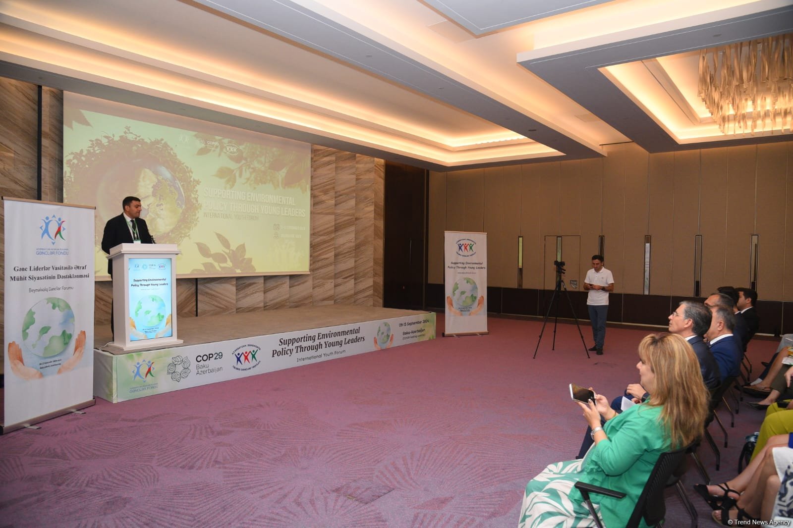 18 ölkənin gənc liderləri COP29-a beynəlxalq ictimai dəstək üçün Bakıda toplandı (FOTO) (YENİLƏNİB)