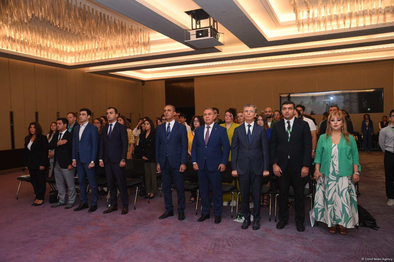 18 ölkənin gənc liderləri COP29-a beynəlxalq ictimai dəstək üçün Bakıda toplandı (FOTO) (YENİLƏNİB)