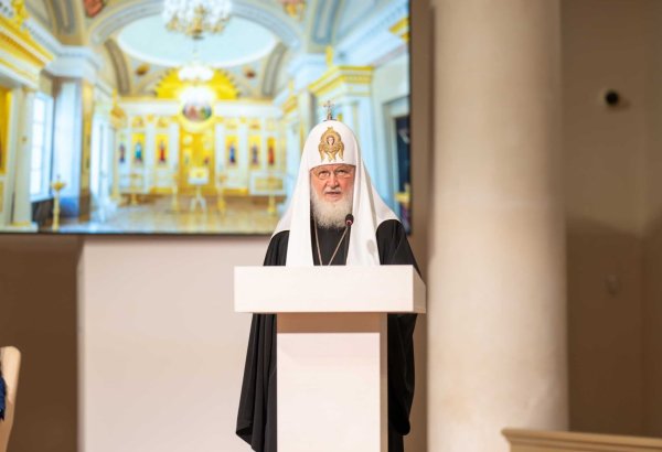 Patriarx Kirillin halı pisləşdi