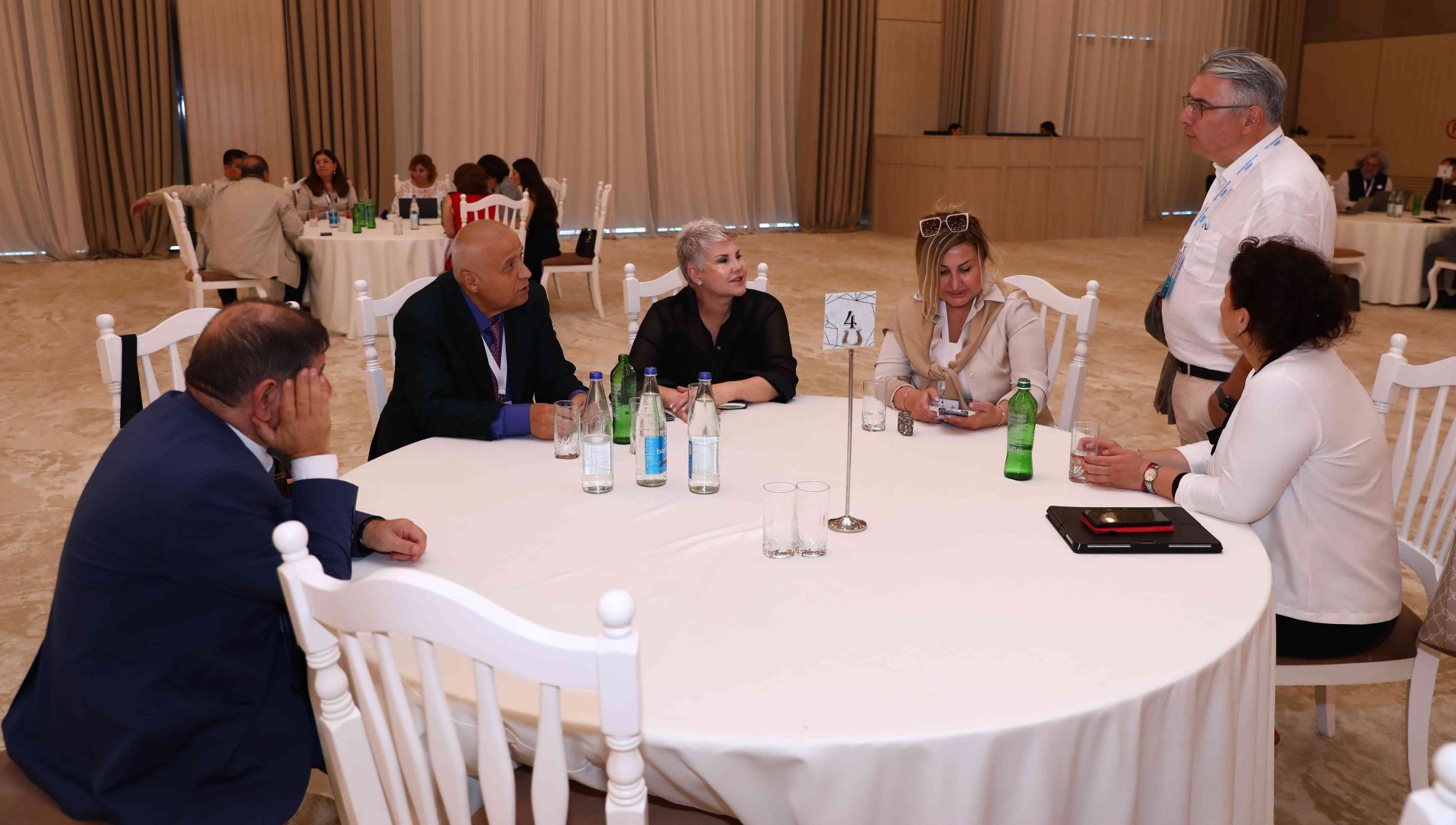 Xaricdə yaşayan Azərbaycanlı Alimlərin Forumu çərçivəsində bir sıra tədbirlər keçirilib (FOTO)