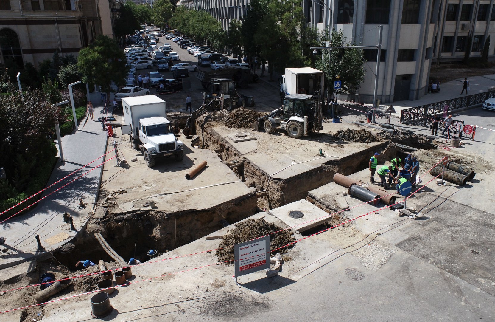 Bakıda yeni su və kanalizasiya layihələri icra olunur (FOTO/VİDEO)