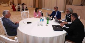 Xaricdə yaşayan Azərbaycanlı Alimlərin Forumu çərçivəsində bir sıra tədbirlər keçirilib (FOTO)
