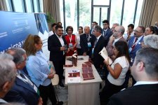 Xaricdə yaşayan Azərbaycanlı Alimlərin Forumu çərçivəsində bir sıra tədbirlər keçirilib (FOTO)