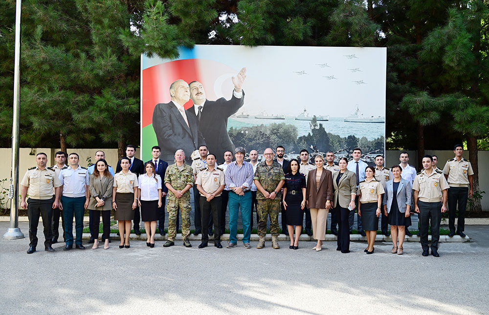 Bakıda strateji kommunikasiyalar mövzusunda kurs keçirilib