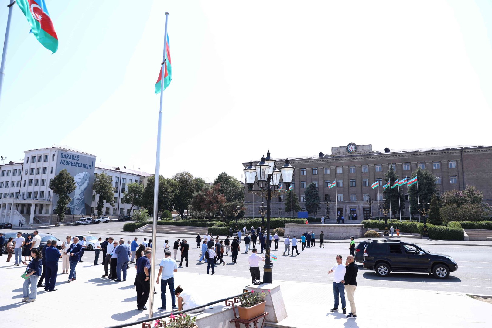 Xaricdə Yaşayan Azərbaycanlı Alimlərin Forumunun iştirakçıları Xankəndi və Şuşa şəhərlərində olublar (FOTO)