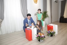 Xaçmazda doğum gününü qeyd edən şəhid övladları ilə görüş keçirilib (FOTO)