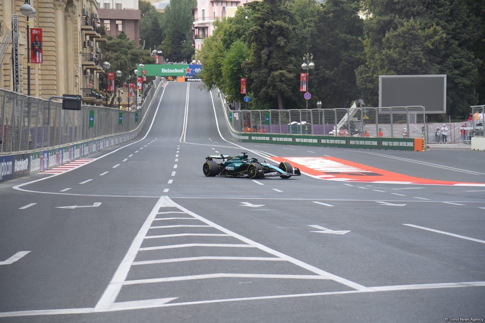 Bakıdakı "Formula 1"dən maraqlı anlar - FOTOREPORTAJ