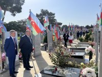 Kanadanın Ontario əyalətinin psixi sağlamlıq və asılılıqlar üzrə nazir müavini Azərbaycanda səfərdədir (FOTO)