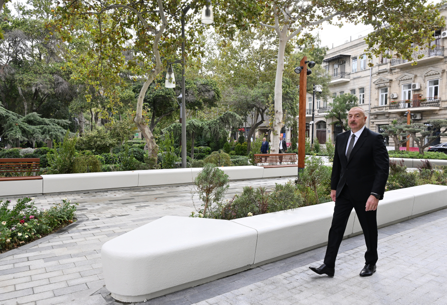 Prezident İlham Əliyev “Xaqani” bağında və ətraf ərazilərdə aparılmış abadlıq və yenidənqurma işlərindən sonra yaradılan şəraitlə tanış olub (YENİLƏNİB) (FOTO/VİDEO)