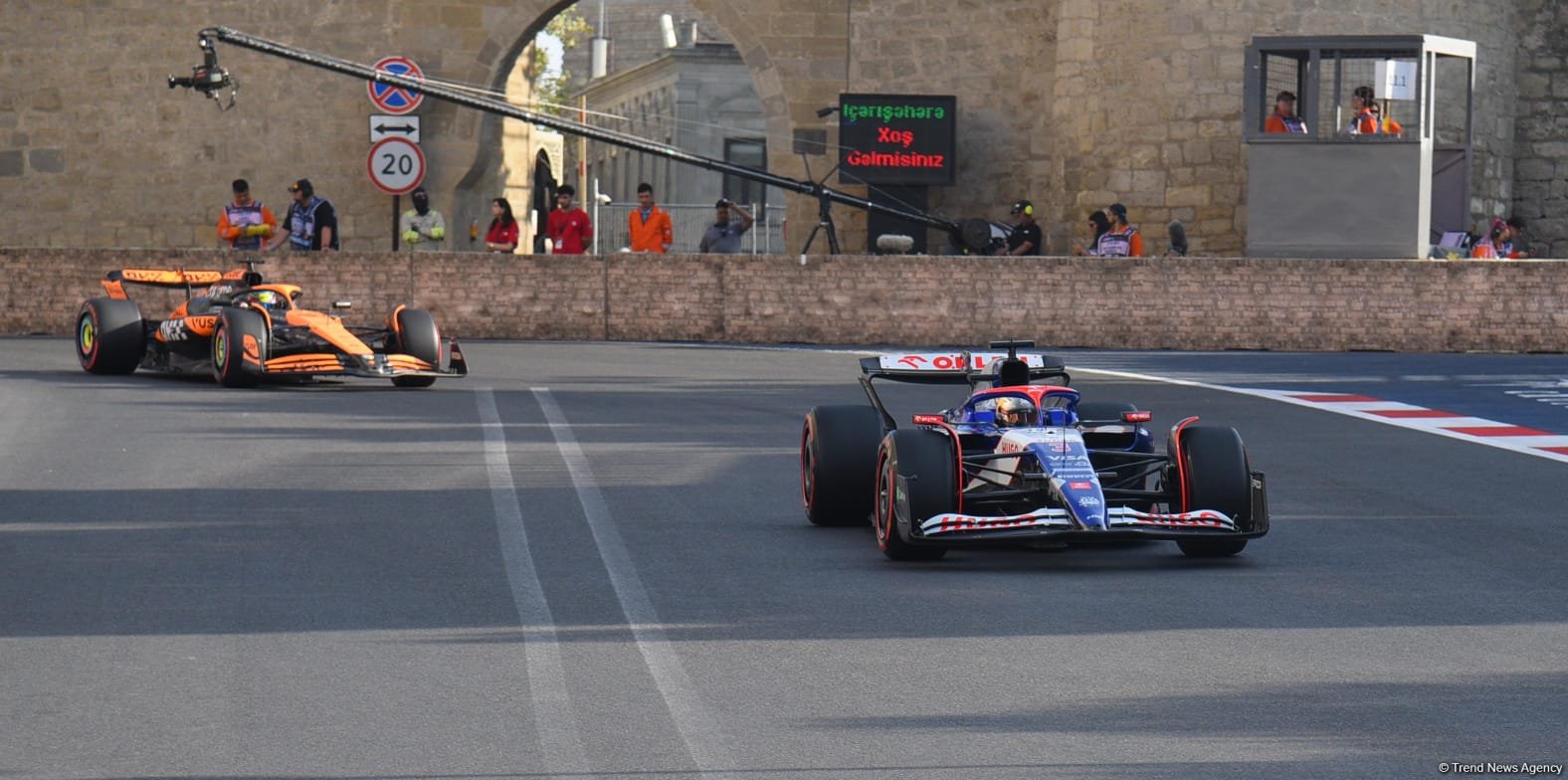 "Formula 1" komandalarının sıralama turu başa çatdı (FOTO) (ƏLAVƏ EDİLİB)