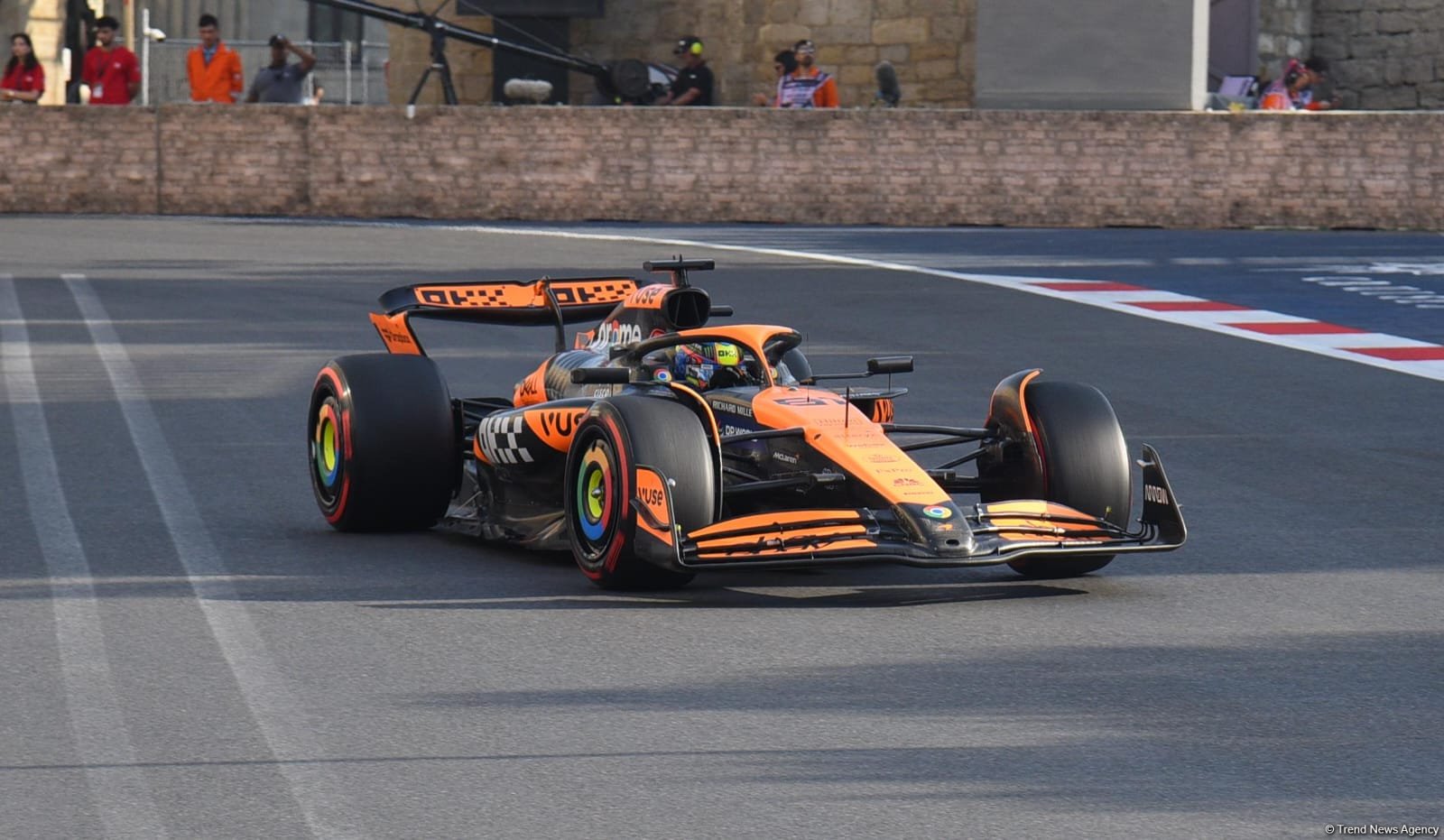 "Formula 1" komandalarının sıralama turu başa çatdı (FOTO) (ƏLAVƏ EDİLİB)