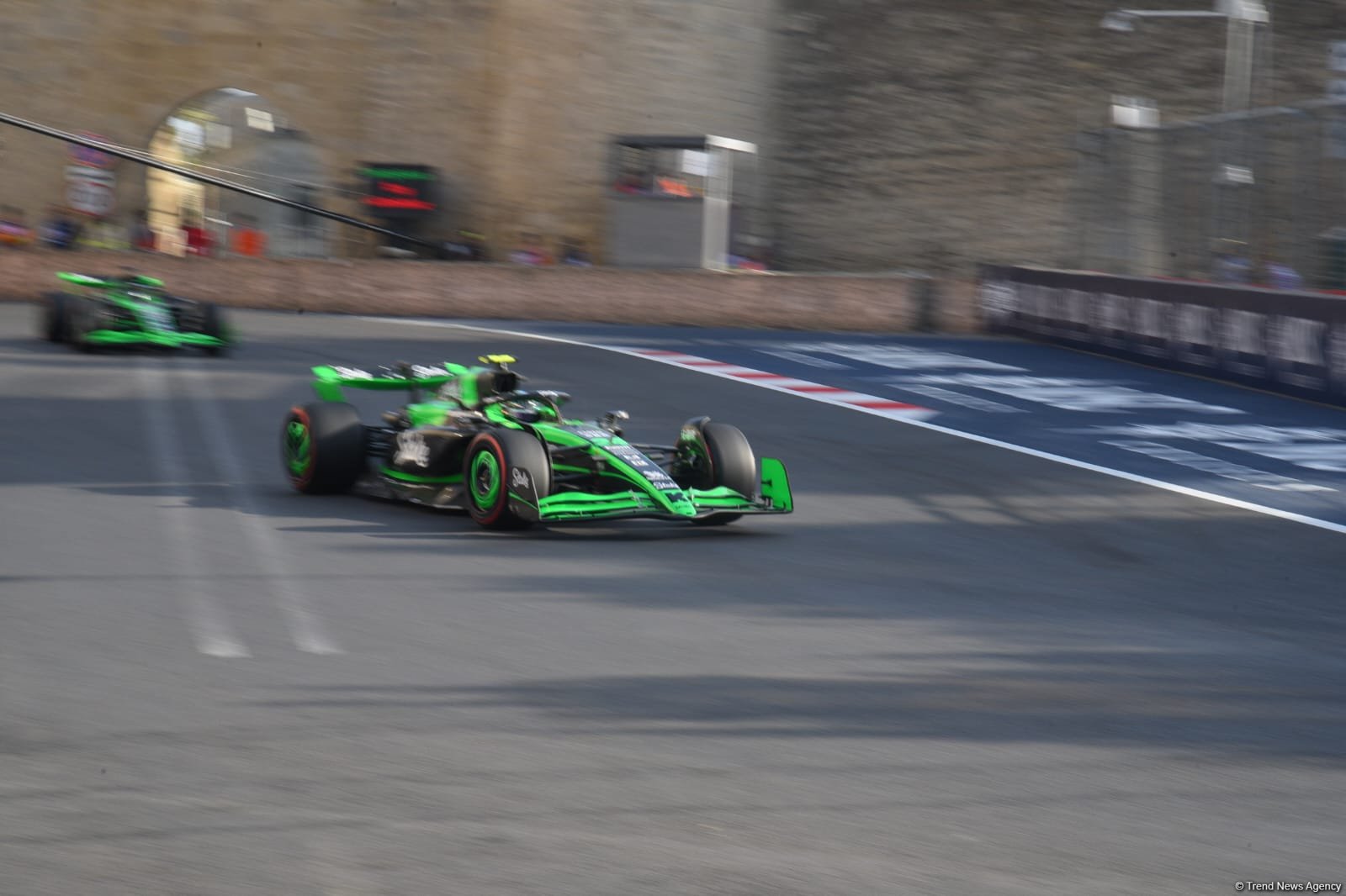 "Formula 1" komandalarının sıralama turu başa çatdı (FOTO) (ƏLAVƏ EDİLİB)