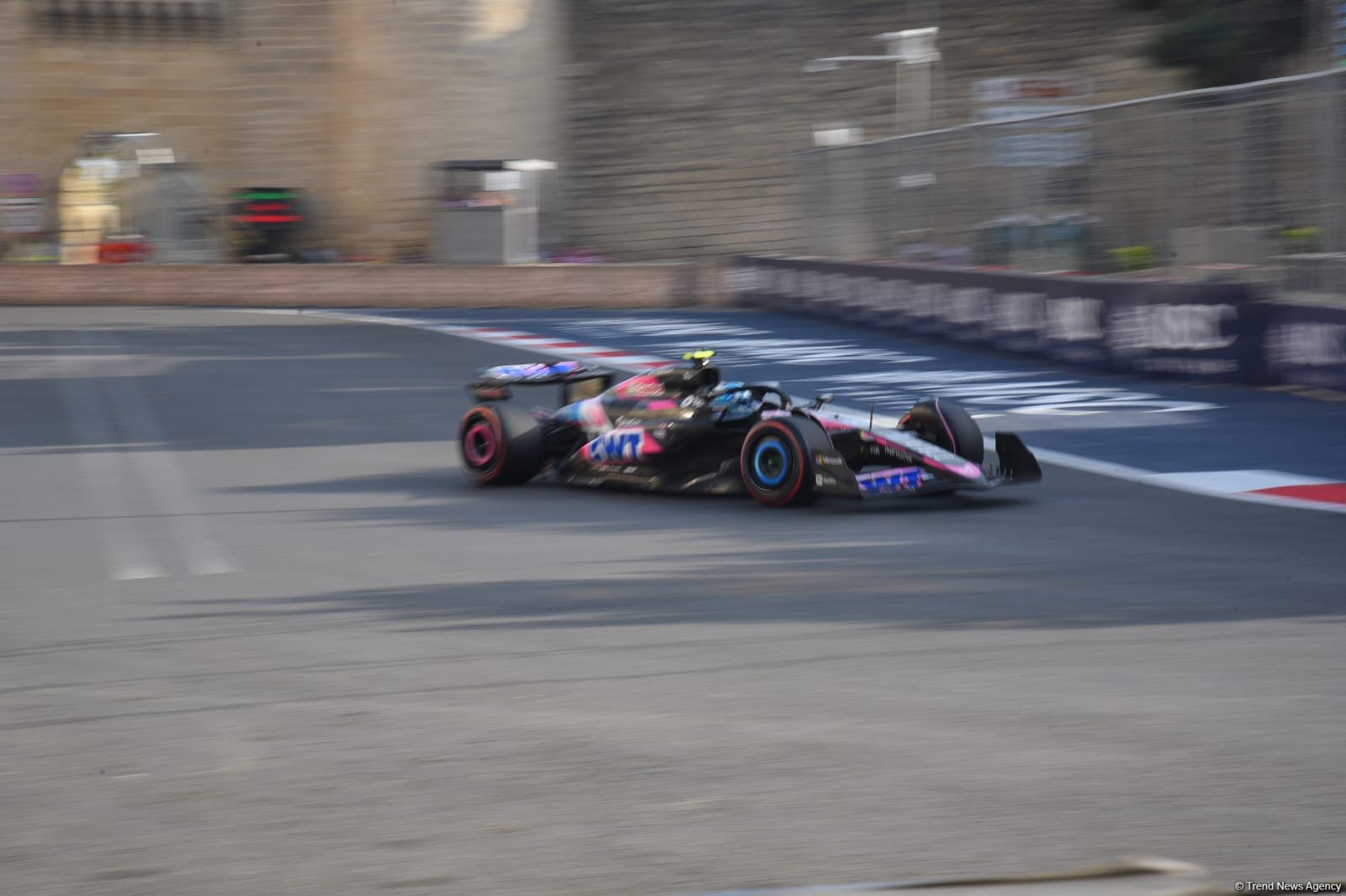 "Formula 1" komandalarının sıralama turu başa çatdı (FOTO) (ƏLAVƏ EDİLİB)