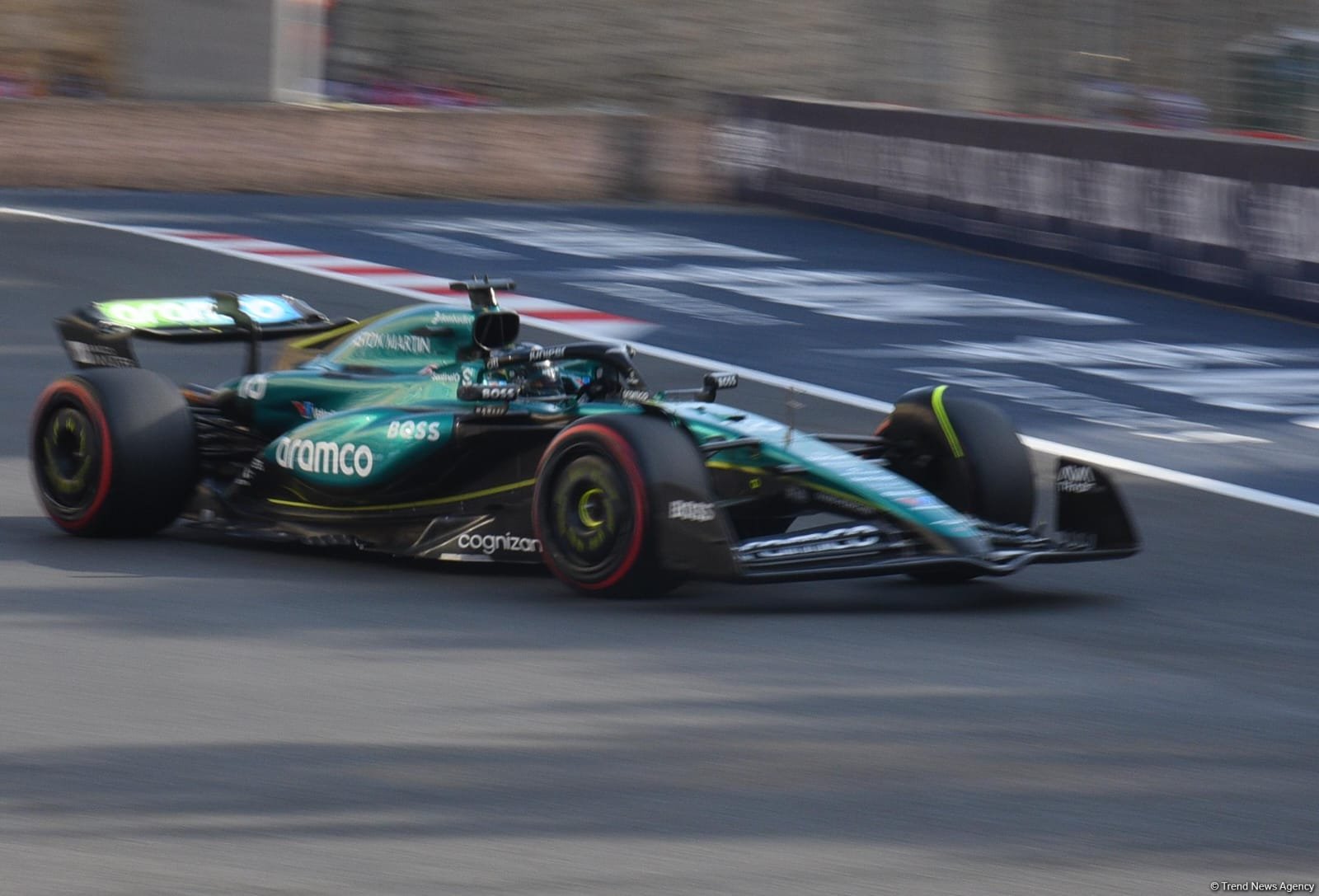 "Formula 1" komandalarının sıralama turu başa çatdı (FOTO) (ƏLAVƏ EDİLİB)