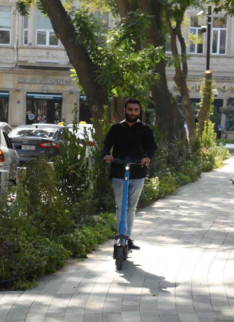 Səs-küysüz, göz oxşayan “Xaqani” bağından FOTOREPORTAJ