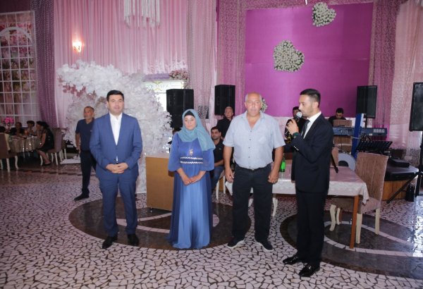 Xudat şəhərində şəhid qardaşının toy məclisi keçirilib (FOTO)