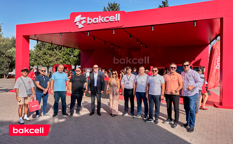 Media nümayəndələri “Bakcell”in “Formula 1” stendini ziyarət ediblər (FOTO)